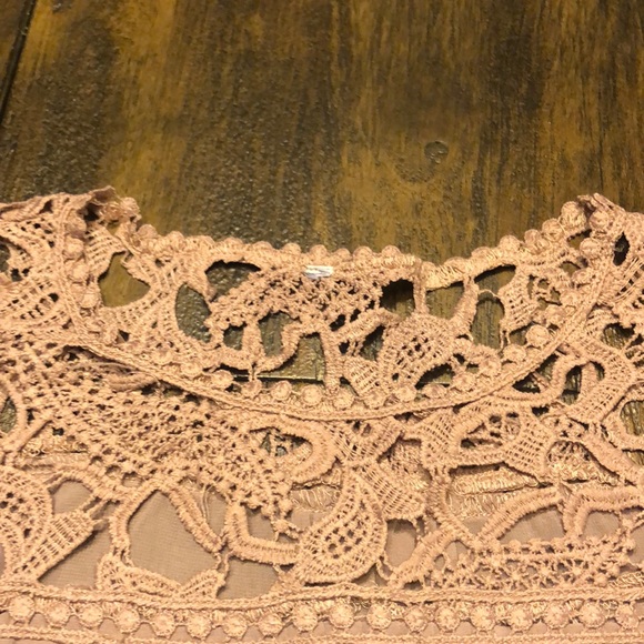 Beautiful Mauve Blouse w Lace Sleeves - M - Picture 3 of 4
